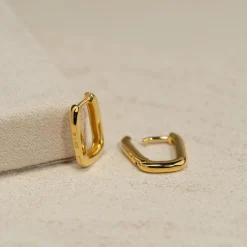 DANIA GOLDEN HUGGIE EARRING