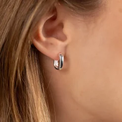 DANIELLE SMALL SILVER CREOL EARRING