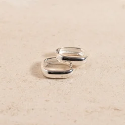 DANIELLE SMALL SILVER CREOL EARRING
