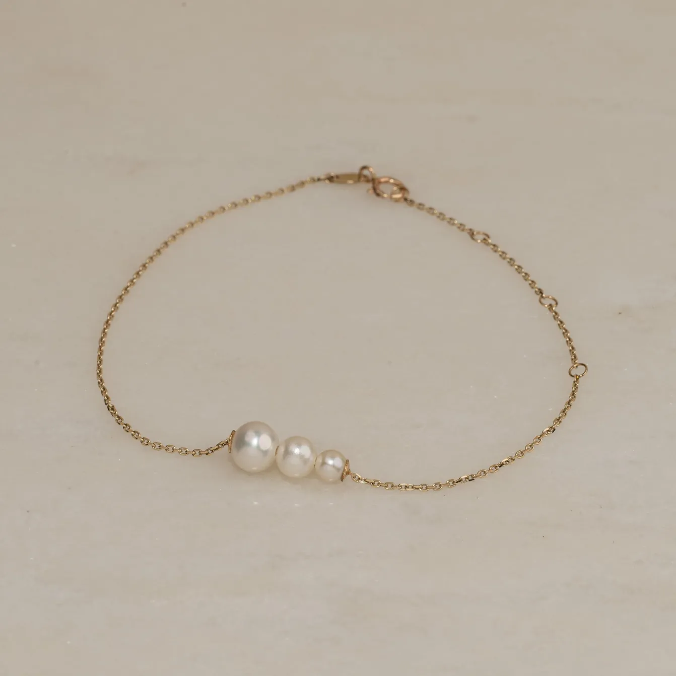DARA PEARL SOLID GOLD BRACELET