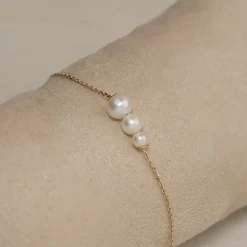 DARA PEARL SOLID GOLD BRACELET