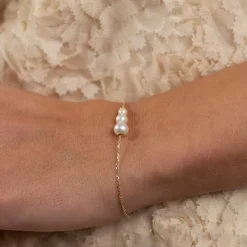 DARA PEARL SOLID GOLD BRACELET