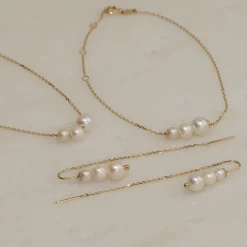 DARA PEARL SOLID GOLD BRACELET