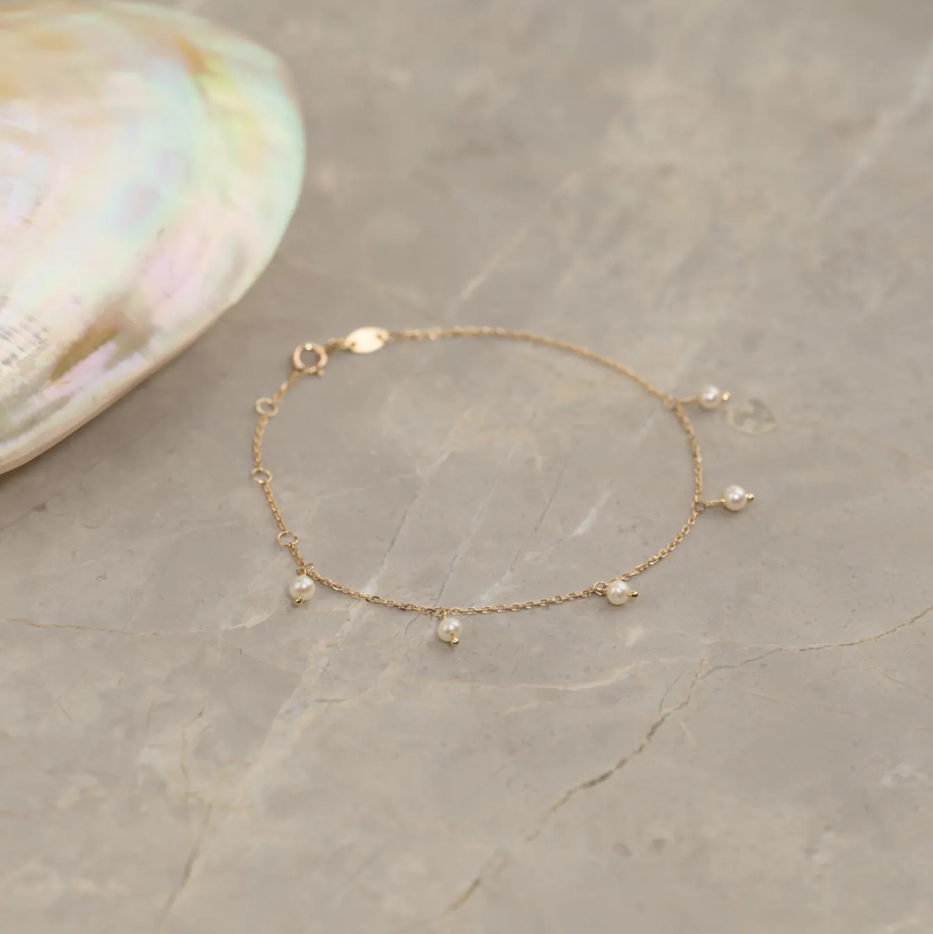 DARISSA PEARL SOLID GOLD BRACELET