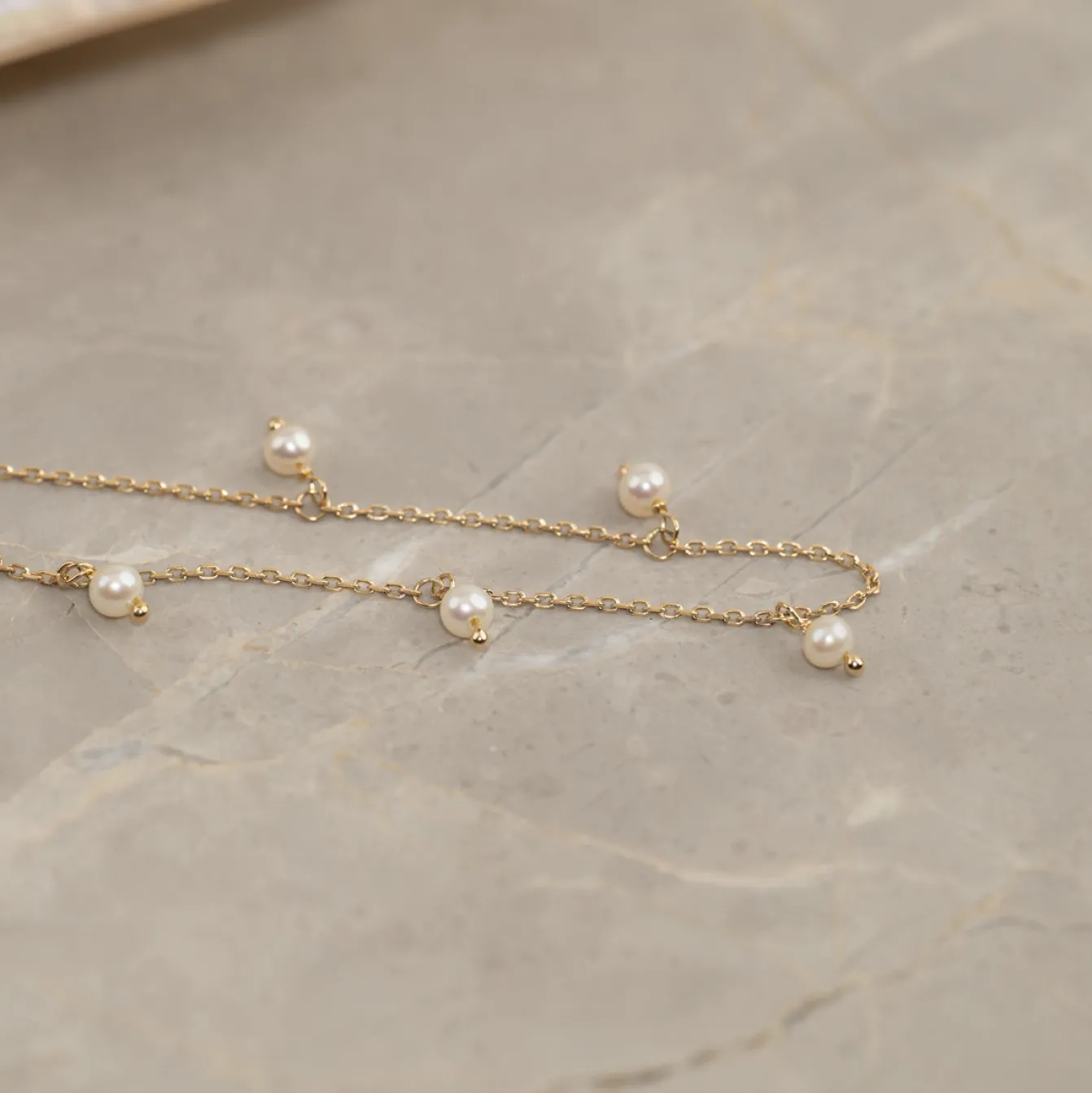 DARISSA PEARL SOLID GOLD BRACELET
