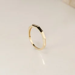 DIANA SOLID GOLD RING