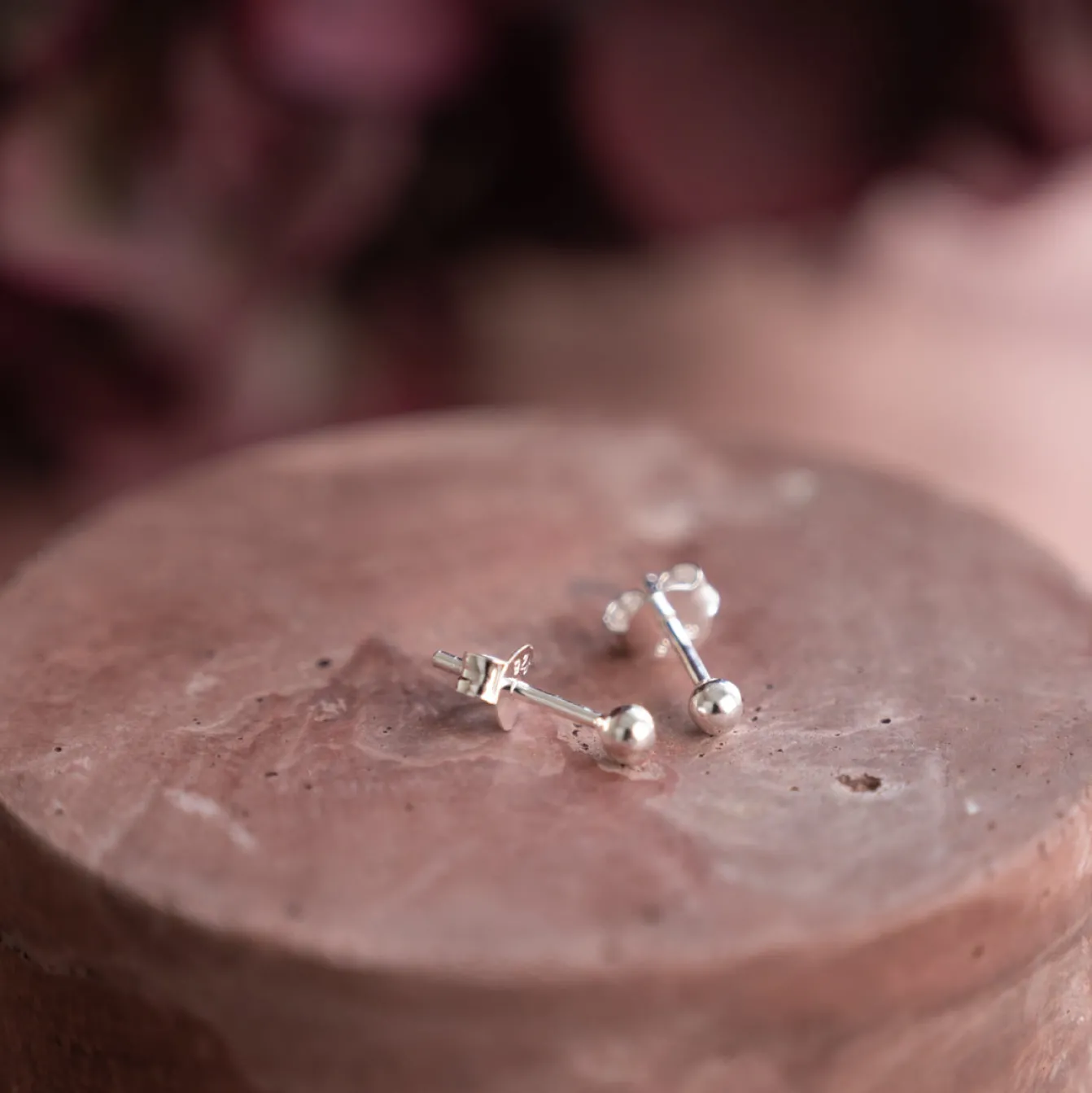 DOT SILVER EARRING - Sisi Copenhagen