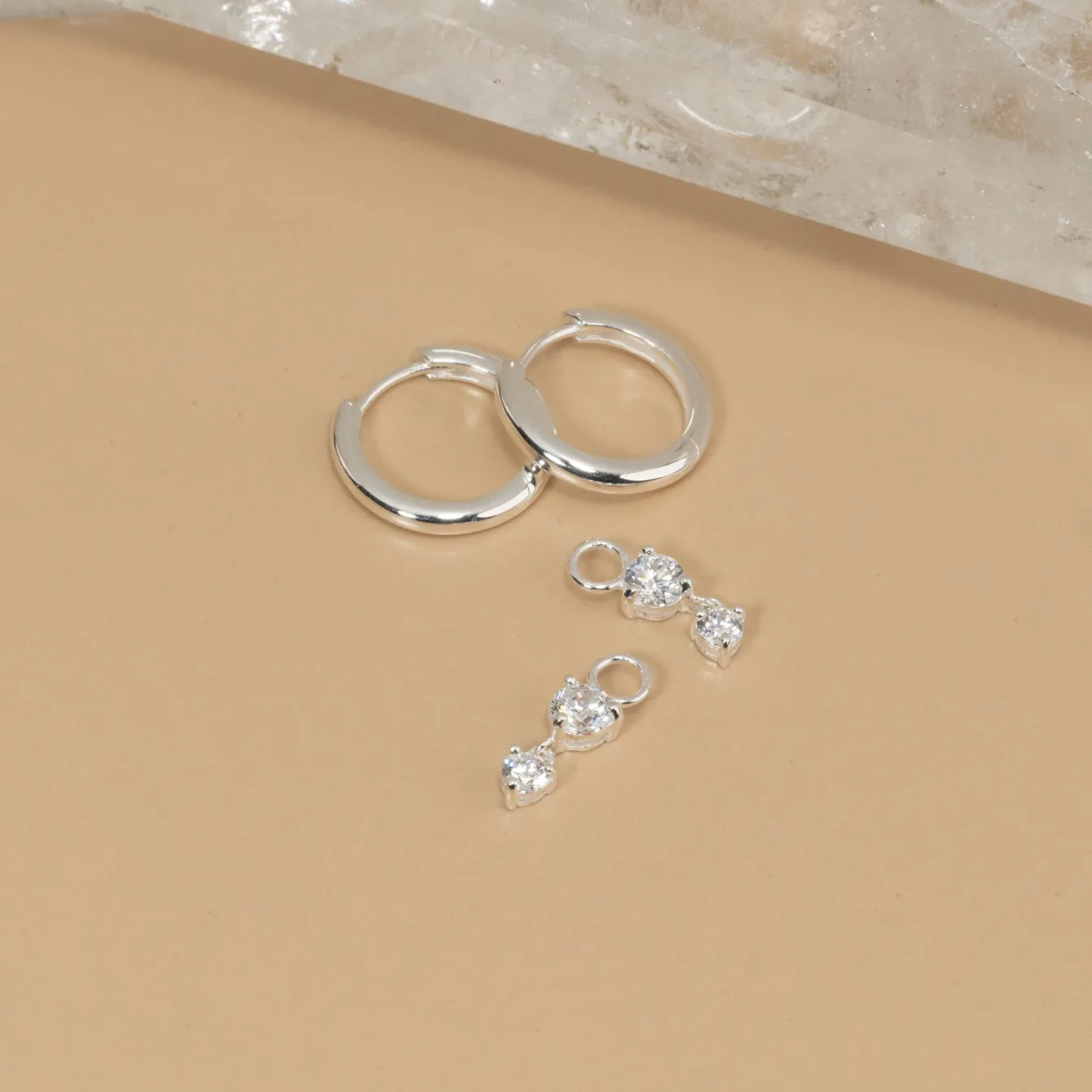 ELENOR CRYSTAL SILVER EARRING CHARM - Sisi Copenhagen