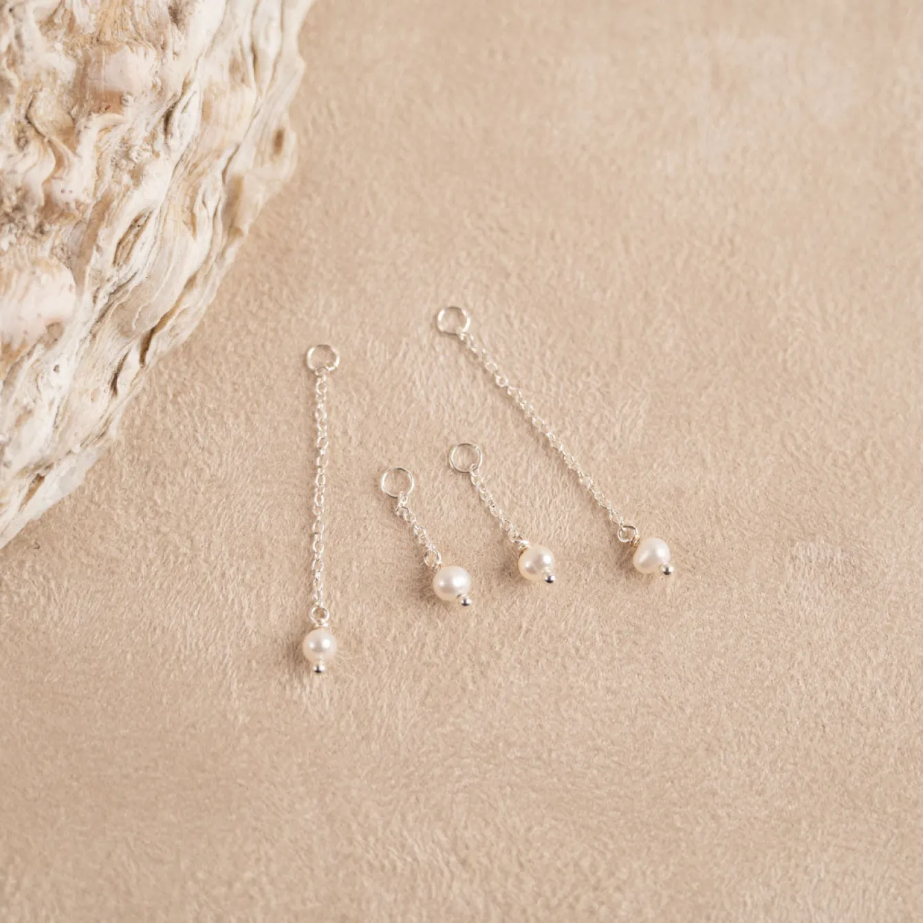ELISA PEARL SILVER EARRING CHARM - Sisi Copenhagen