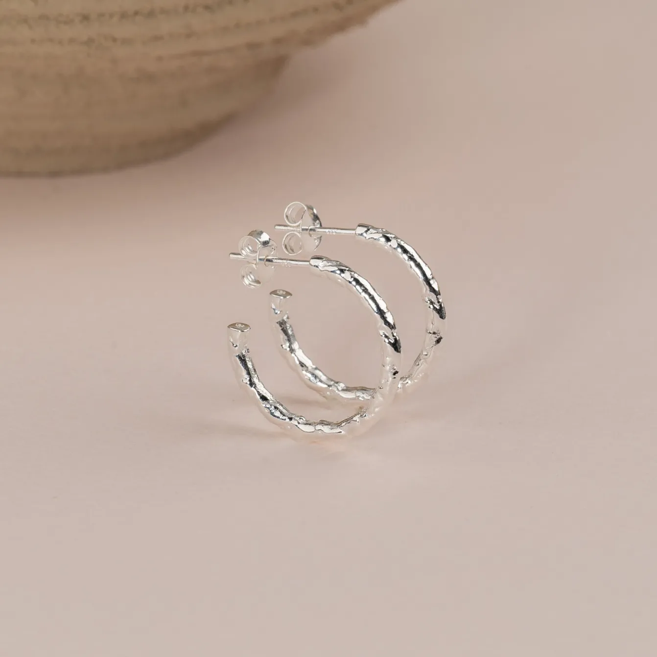 ELMA MEDIUM SILVER CREOL EARRING