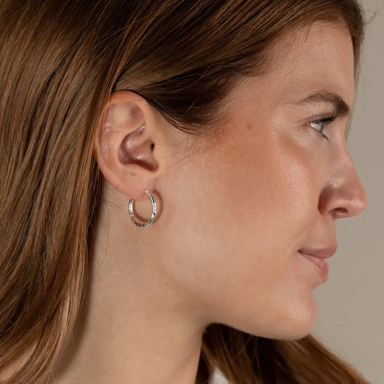 ELMA MEDIUM SILVER CREOL EARRING