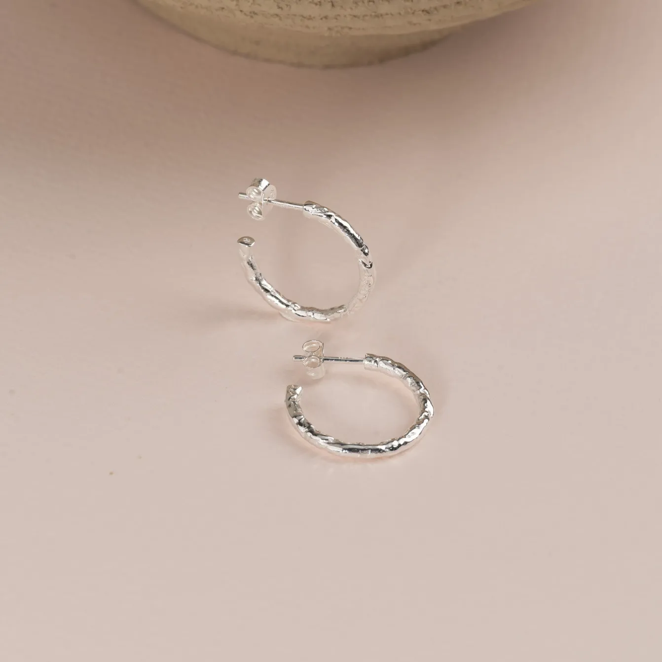 ELMA MEDIUM SILVER CREOL EARRING