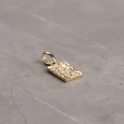 ELMIRA SOLID GOLD PENDANT