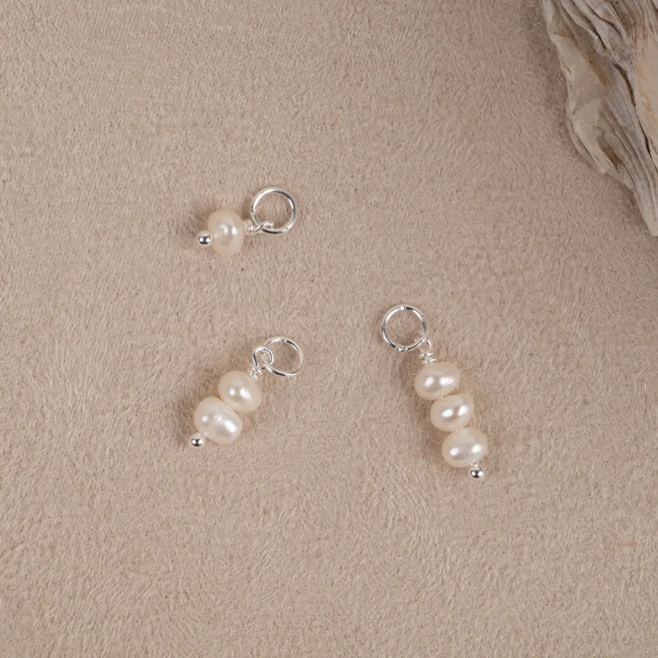 ELOISE PEARL SILVER EARRING CHARM