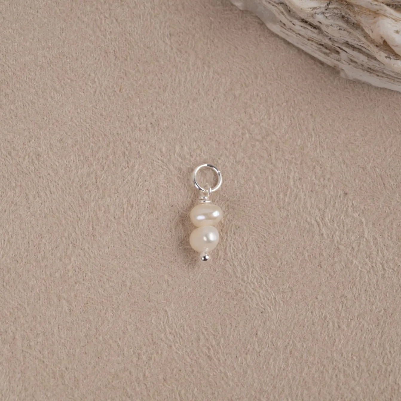 ELOISE PEARL SILVER EARRING CHARM