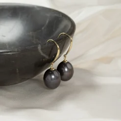 ELSIE BLACK PEARL SOLID GOLD EARRING