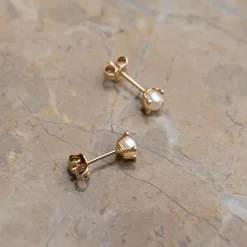 ELVIRA PEARL SOLID GOLD STUD EARRING - Sisi Copenhagen