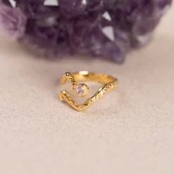 EMILIA PURPLE AMETHYST GOLDEN RING