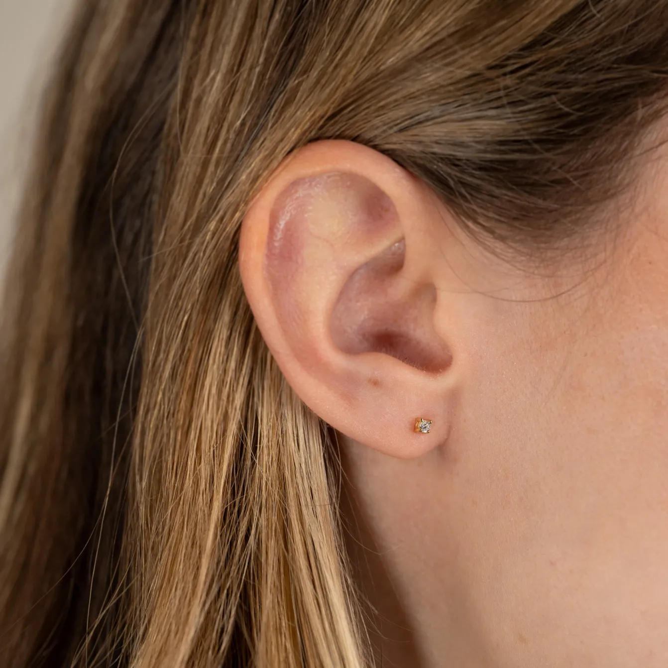 Ena Guld Øreringe 2mm - Sisi Copenhagen