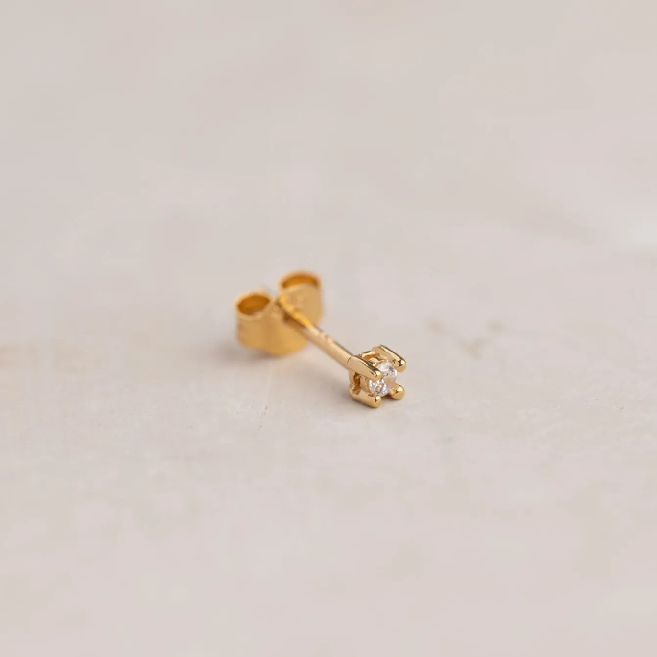 Ena Guld Øreringe 2mm - Sisi Copenhagen
