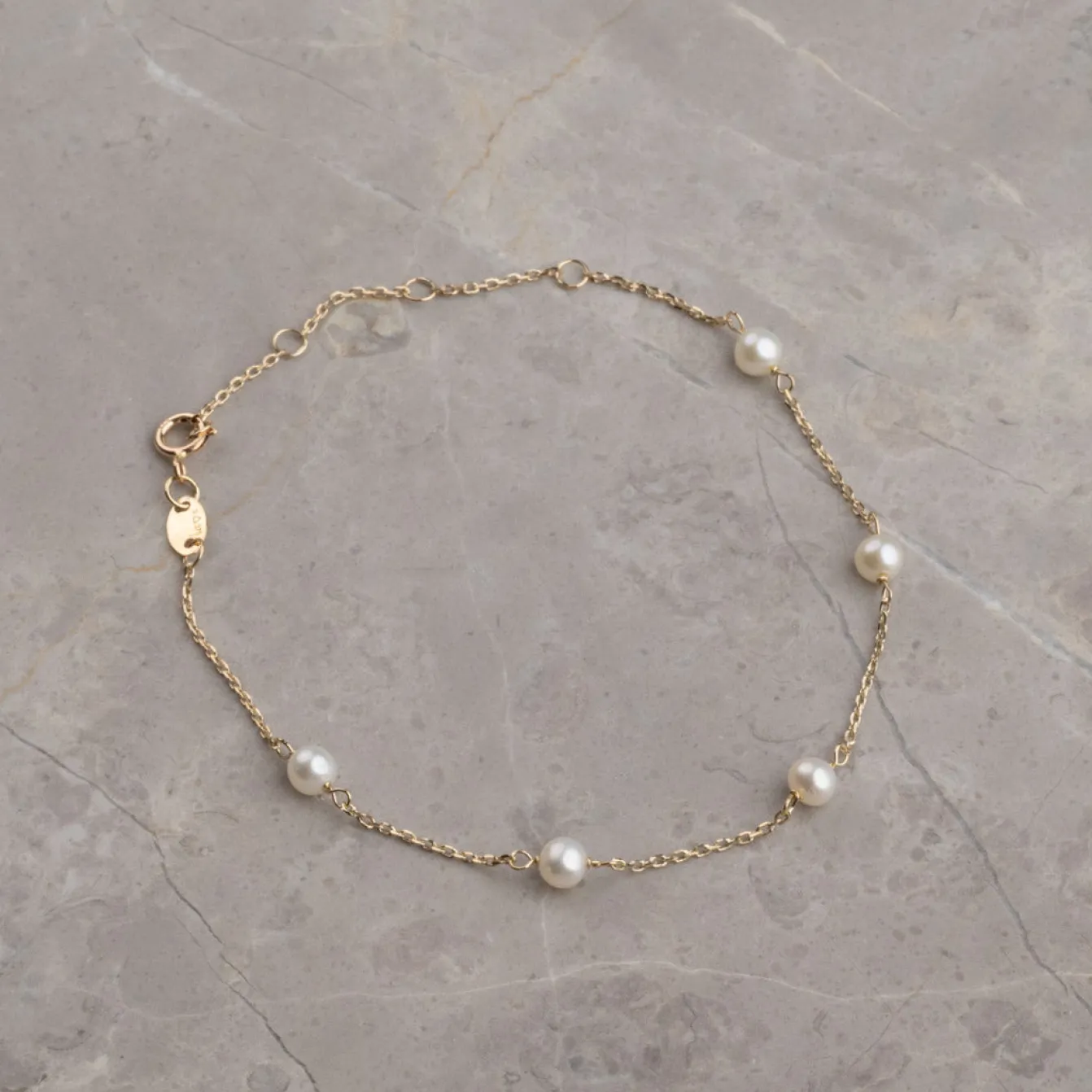 ERICA PEARL SOLID GOLD BRACELET - Sisi Copenhagen