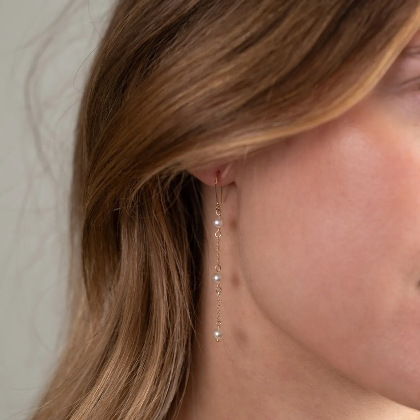 ERICA PEARL SOLID GOLD EARRING - Sisi Copenhagen