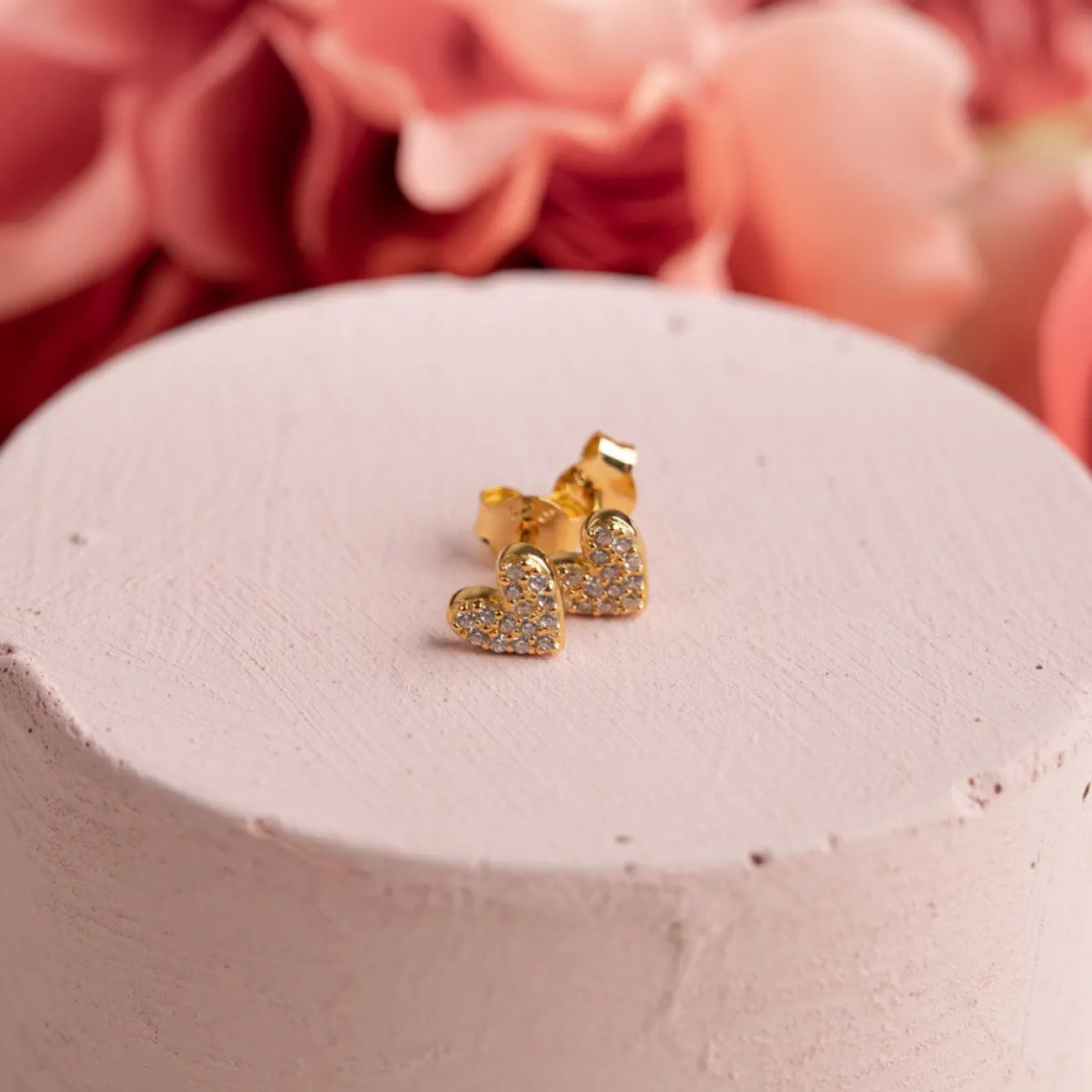 ESME CRYSTAL GOLDEN STUD EARRING - Sisi Copenhagen