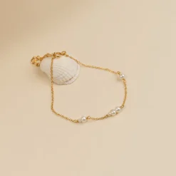 EVIE PEARL GOLDEN BRACELET
