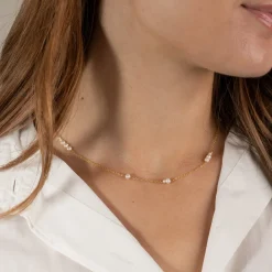 EVIE PEARL GOLDEN NECKLACE