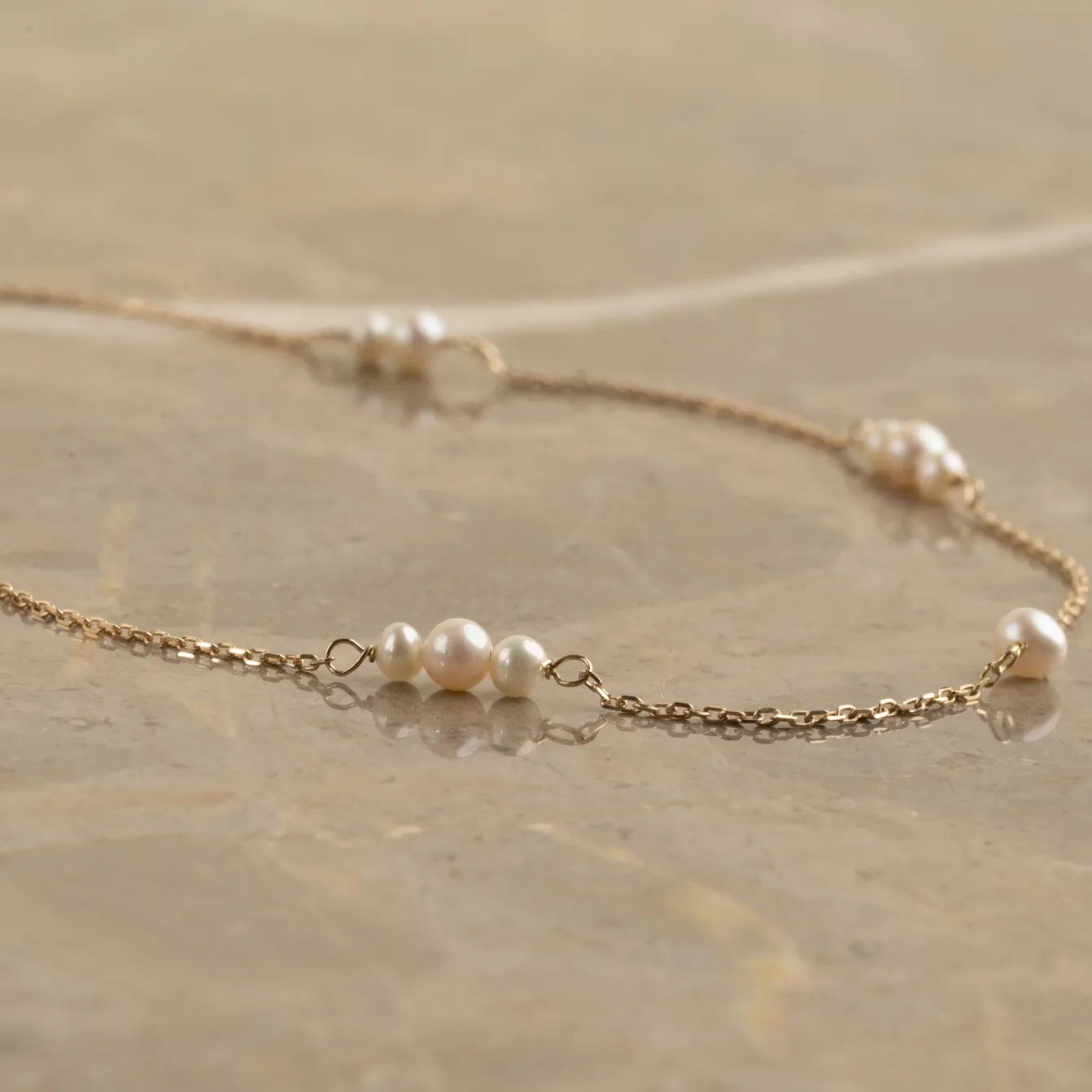 EVIE PEARL SOLID GOLD NECKLACE
