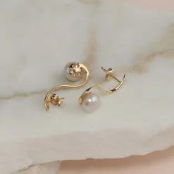 FAYE PEARL SOLID GOLD EARRING