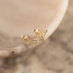 FEATHER SOLID GOLD STUD EARRING