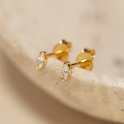 FELINE CRYSTAL GOLDEN EARRING