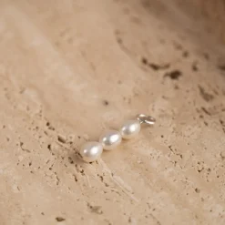FILIPPA WHITE PEARL SILVER PENDANT - Sisi Copenhagen