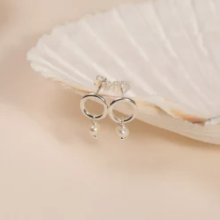 FIONA PEARL SILVER EARRING