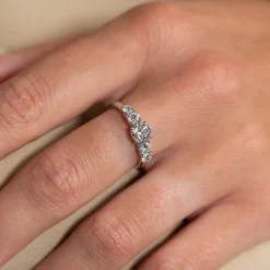FIVE-STONE TRELLIS DIAMOND RING - 1.0ct - WG