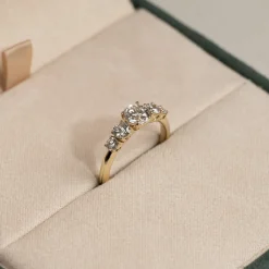 FIVE-STONE TRELLIS DIAMOND RING - 1.0ct - YG