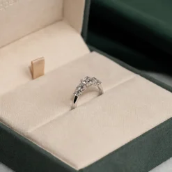FIVE-STONE TRELLIS DIAMOND RING - 1.0ct - WG