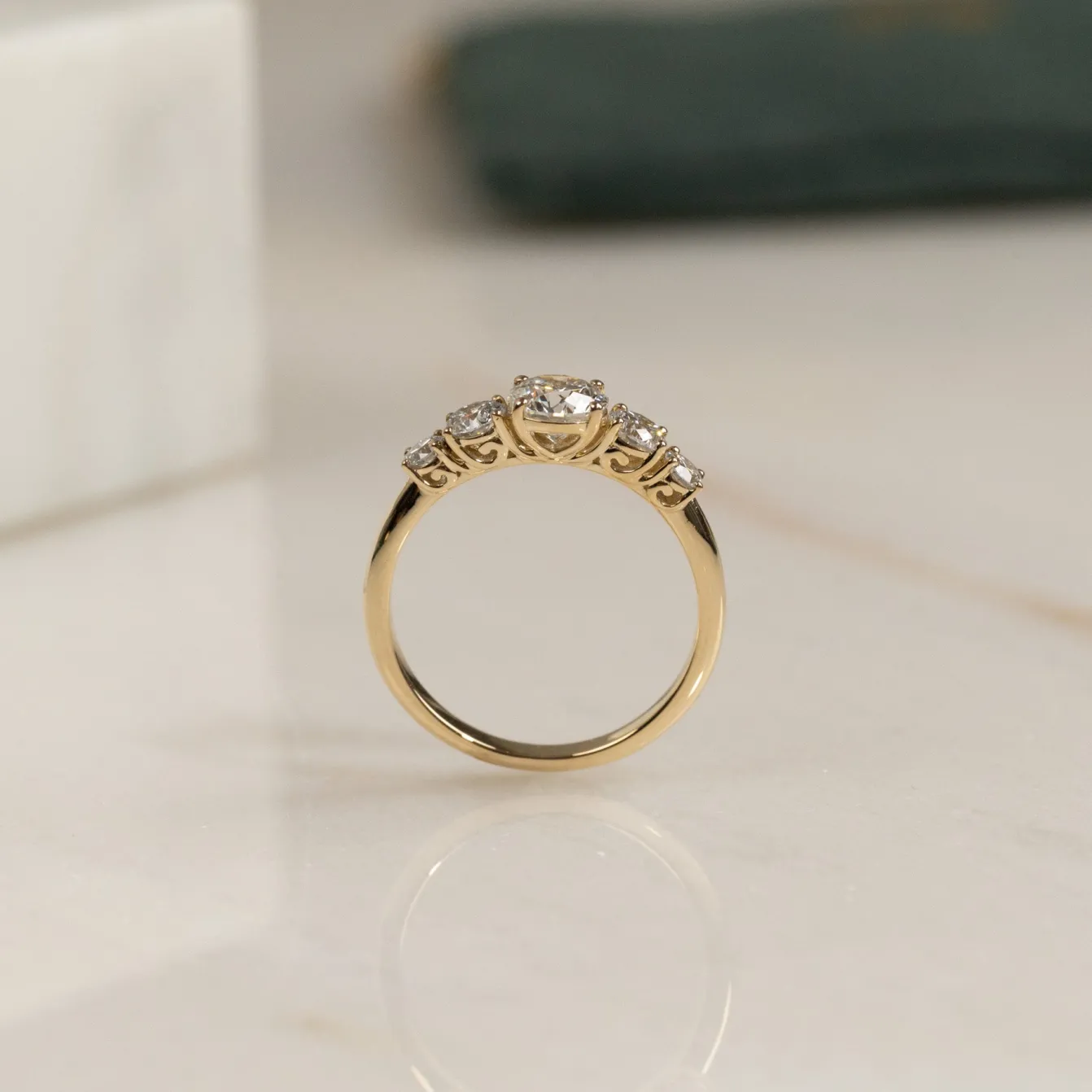FIVE-STONE TRELLIS DIAMOND RING - 1.0ct - YG
