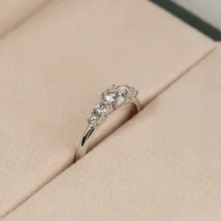 FIVE-STONE TRELLIS DIAMOND RING - 0.5ct - WG