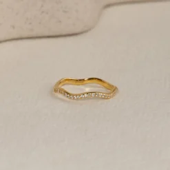 GAIA CRYSTAL GOLDEN RING