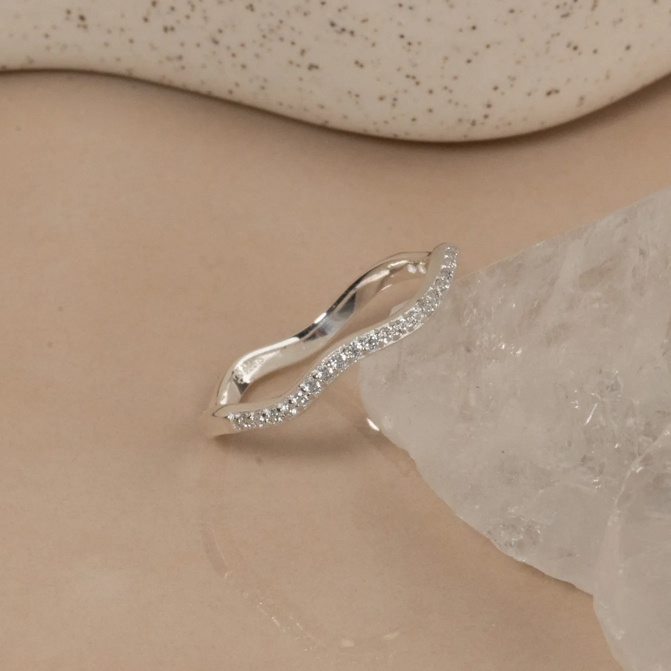 GAIA CRYSTAL SILVER RING