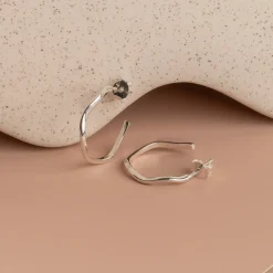 GAIA SILVER CREOL EARRING