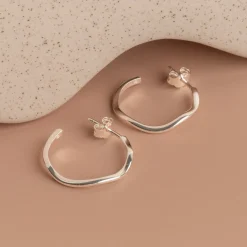 GAIA SILVER CREOL EARRING