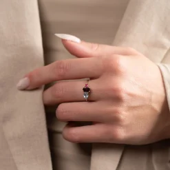 GEM CLUSTER SOLID GOLD RING - Sisi Copenhagen
