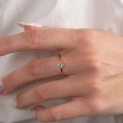 GEMMA BLUE TOPAZ GOLDEN RING - Sisi Copenhagen