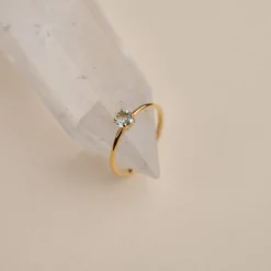 GEMMA BLUE TOPAZ GOLDEN RING - Sisi Copenhagen