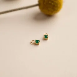 GEMMA GREEN AGATE GOLDEN EARRING CHARM - Sisi Copenhagen