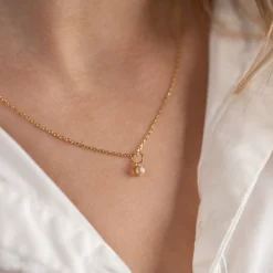 GEMMA MOONSTONE GOLDEN PENDANT - Sisi Copenhagen
