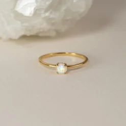 GEMMA MOONSTONE GOLDEN RING - Sisi Copenhagen